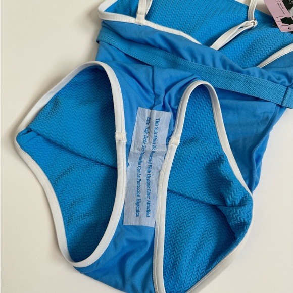 Wild Fable Blue High Leg One Piece Swim Suit Women’s Size XXS NWT Bathing Suit - Picture 5 of 6